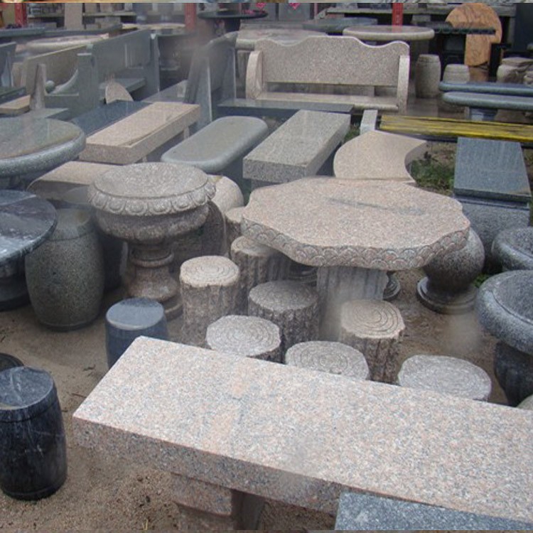 異形石材加工藝術 花崗巖異型石材、雕刻與石桌石椅的精致工藝